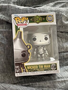 new- Funko Pop Movies Wicked Tin Man Metallic 1931